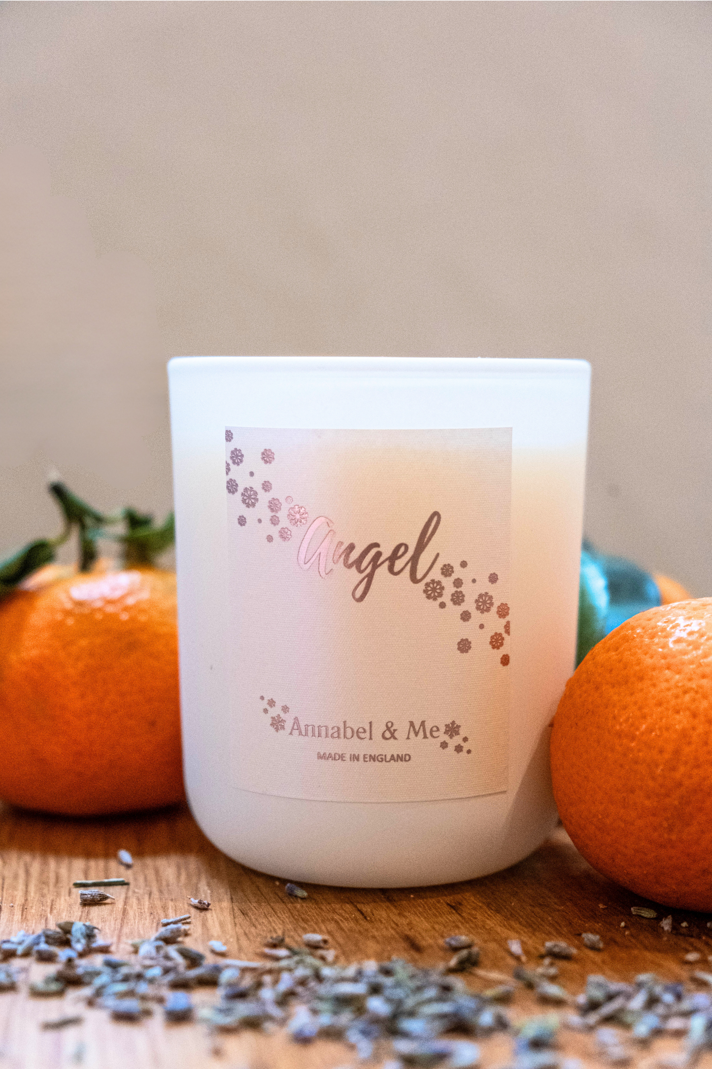 Sweet Orange Angel candle - bergamot, lavender and sweet orange - white 20cl